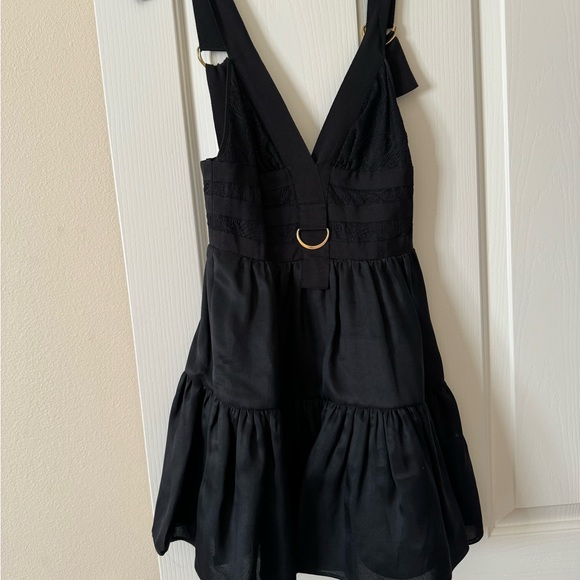 Bebe Dress - Picture 2 of 3